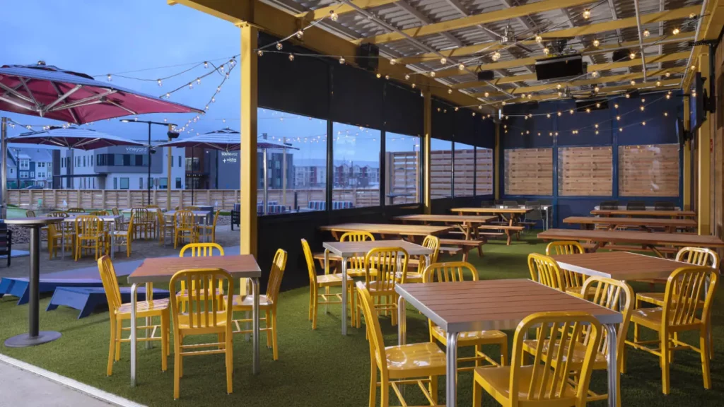 TOPGOLF BOISE COVERED PATIO