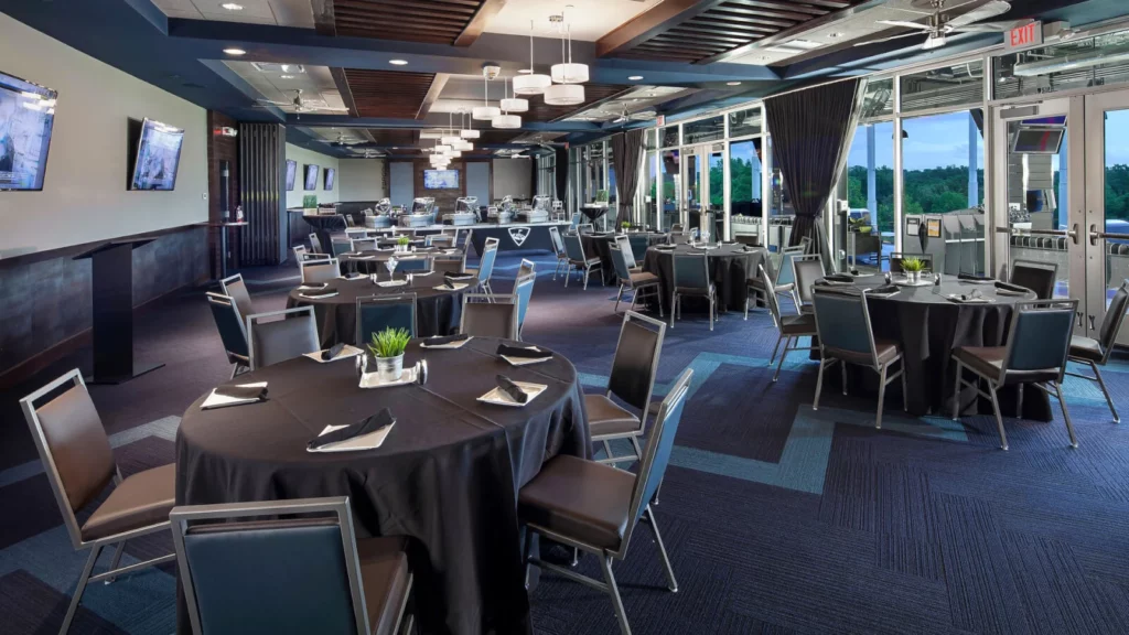 TOPGOLF OVERLAND PARK SIGNATURE ROOM